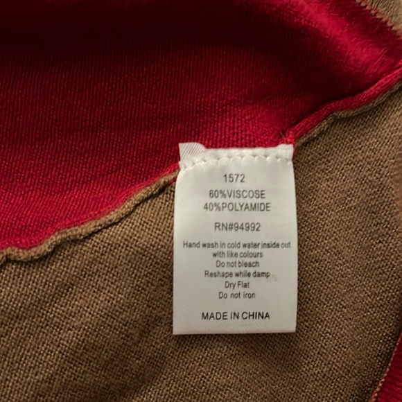 NWOT P LUCA COLOR BLOCK SWEATER ONE SIZE FITS ALL - Picture 6 of 7